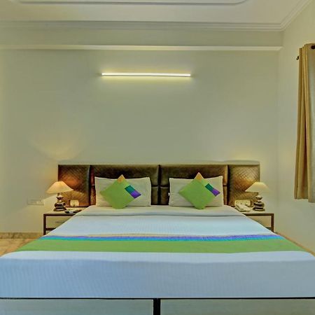 Itsy Hotels Swastika Inn Sector 26 Noida Dış mekan fotoğraf