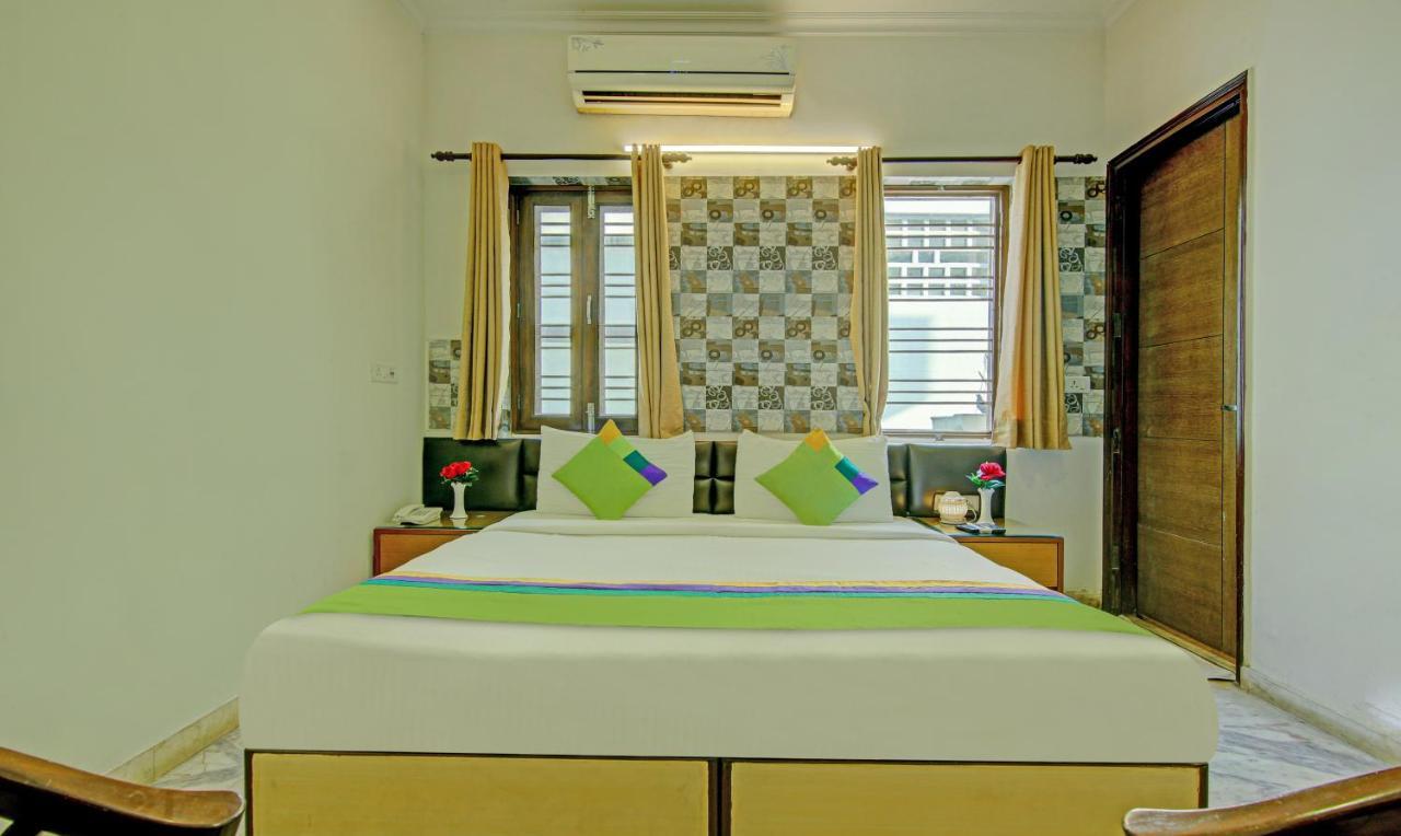 Itsy Hotels Swastika Inn Sector 26 Noida Dış mekan fotoğraf